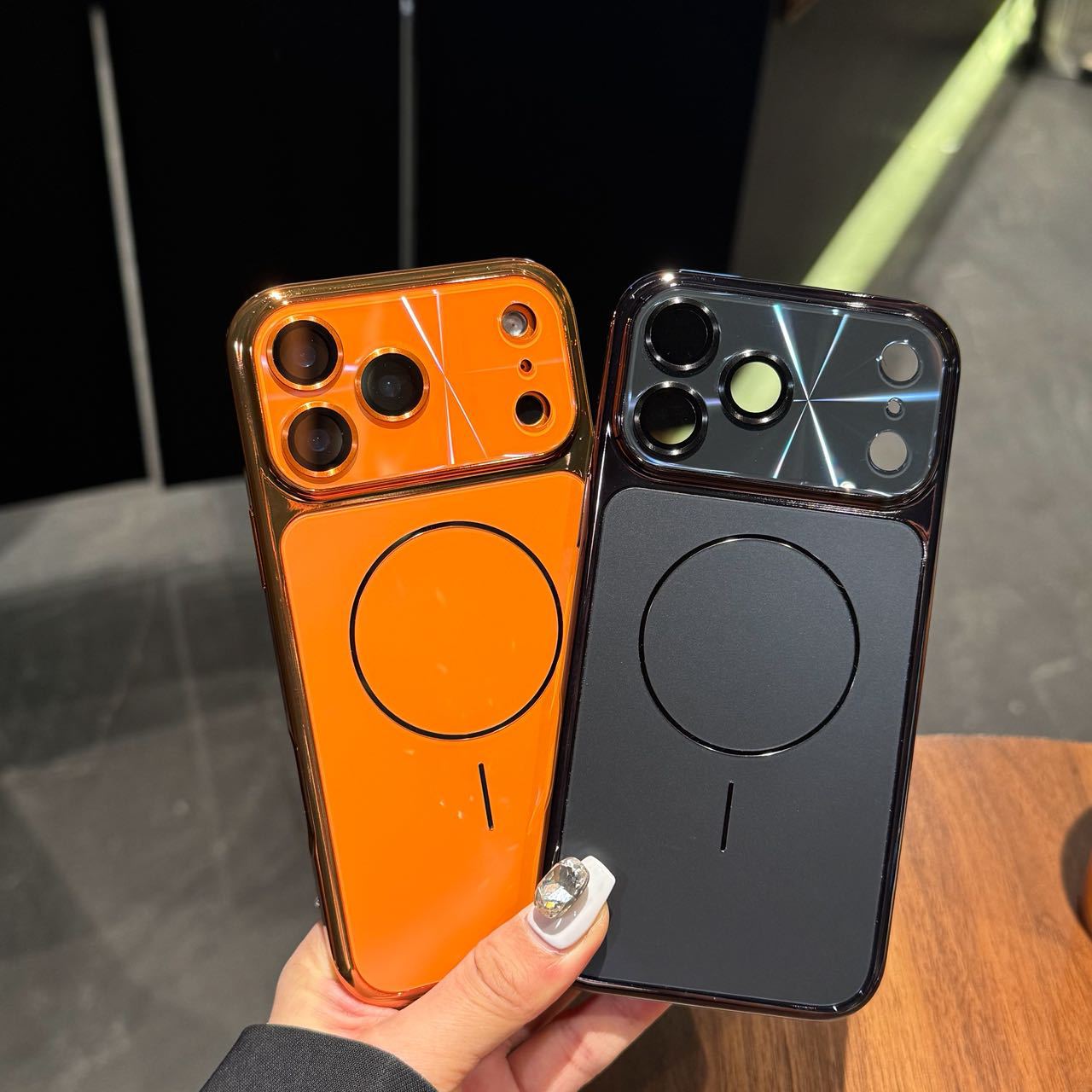 Suitable For IPhone 17Promax Mobile Phone Case Apple 16 Large Window Laser Magnetic Suction 15Pro Protective Cover