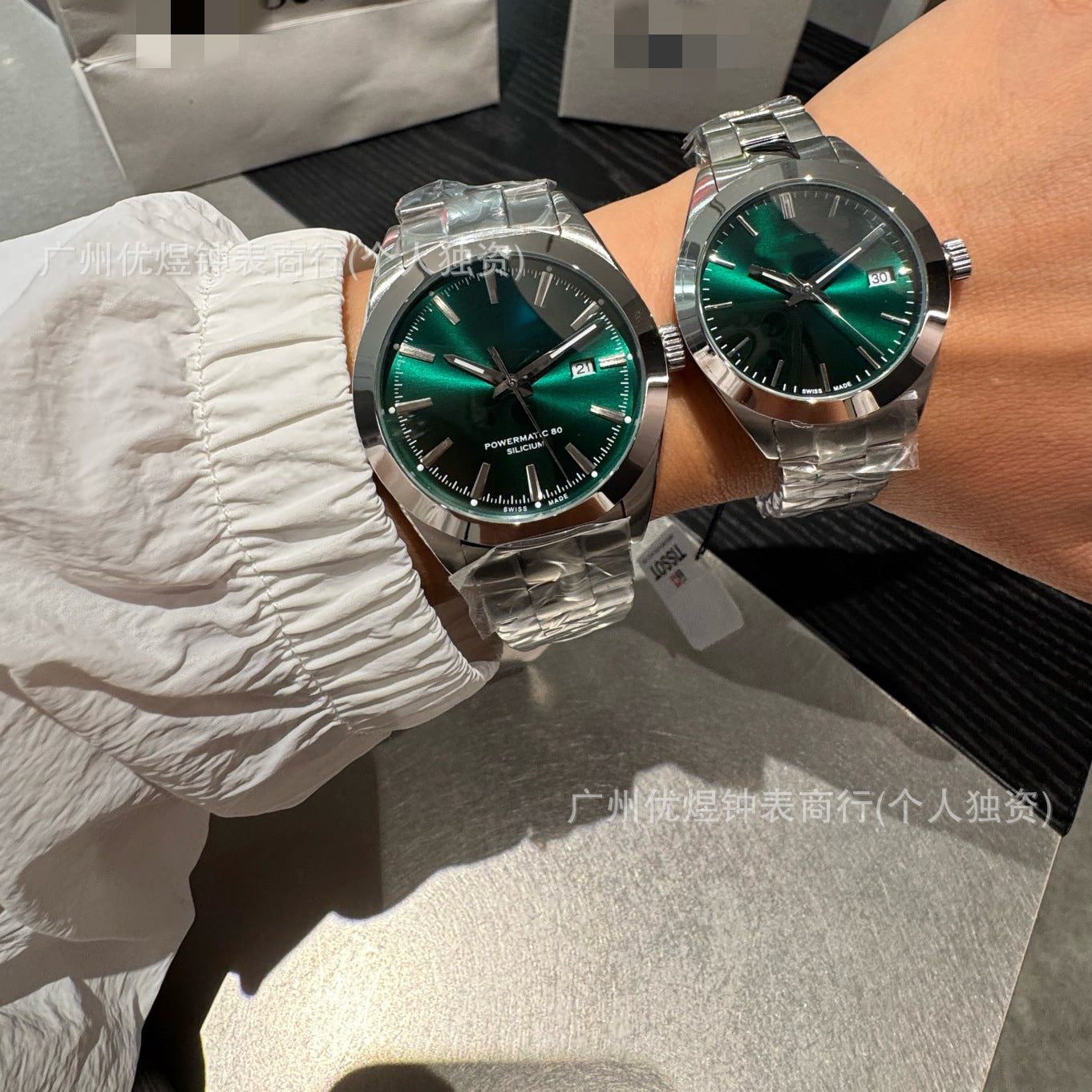 Stainless Steel Watch Couple Fashionable And Versatile Men's Quartz Watch Casual Temperament